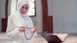 Tulisan Arab Hasbunallah Wanikmal Wakil dan Maknanya
