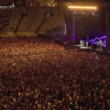 Bye Corona! Negara Ini Gelar Konser Musik 50 Ribu Penonton