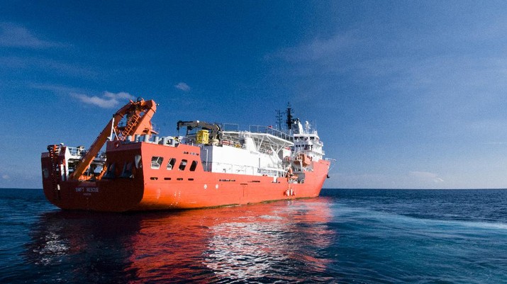 MV Swift Rescue ( MV Swift Rescue (NAVY NEWS (Justin Tan via mindef.gov.sg)