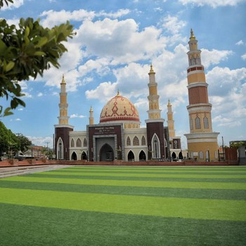 Keren! Bak Taj Mahal, Ini Masjid Alun-Alun Majalengka