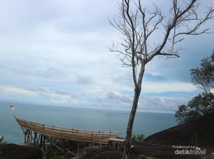 Pala Hill, Wisata Hidden Gems di Bangka Barat