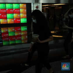 IHSG Gagal Menguat Kembali ke Level 7.100