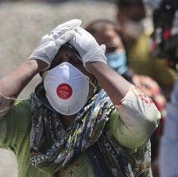 Awas Badai Baru, WHO Warning Dunia Soal Tsunami Corona India