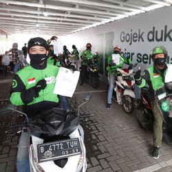 Catat! Driver Gojek Dapat Rp 1,5 juta & Rp 338.000 Saham GoTo