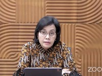 Tapering yang Dicemaskan Sri Mulyani Bikin Rupiah Lesu
