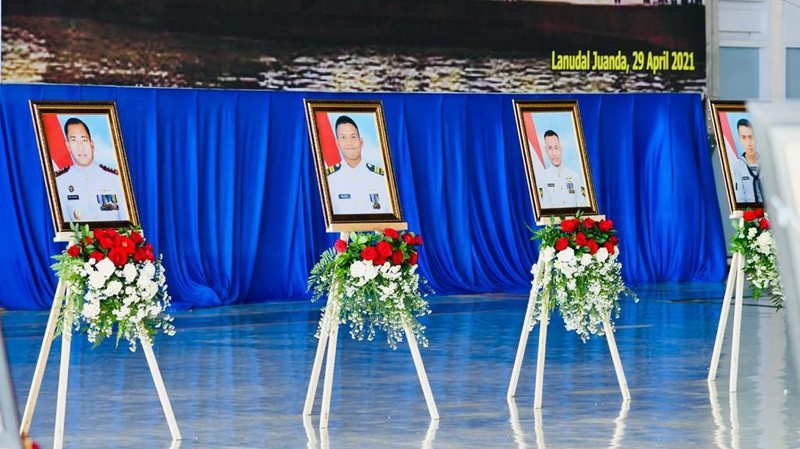 Presiden Joko Widodo Silaturahmi dengan Keluarga Patriot KRI Nanggala 402 (Biro Pers Sekretariat Presiden/Laily Rachev)
