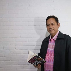 Gol A Gong Gantikan Najwa Shihab Jadi Duta Baca Indonesia