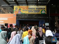 Sri Mulyani, Inflasi, dan Kerumunan Tanah Abang