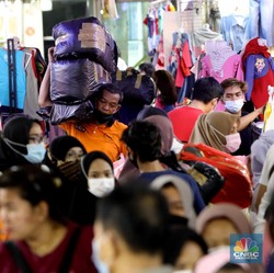 Pasar Tanah Abang: Potret Konsumsi yang Tinggal Kenangan!
