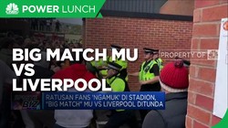 Ratusan Fans 'Ngamuk' Di Stadion, 