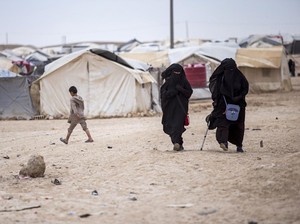 Australia Tolak Warganya yang Pernah Ditahan di Kamp ISIS Suriah