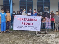 Tebar Kebaikan, Pertagas Beri Santunan di Proyek Konstruksi