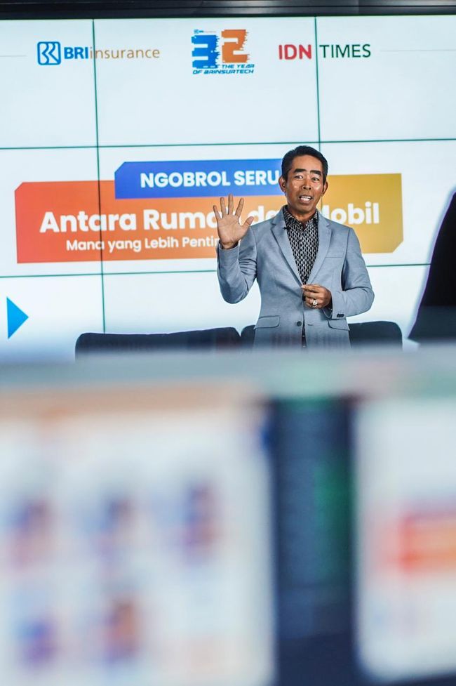 Bingung Beli Rumah atau Mobil Dulu Cek Pertimbangan Ini Bingung Beli Rumah atau Mobil Dulu Cek Pertimbangan Ini