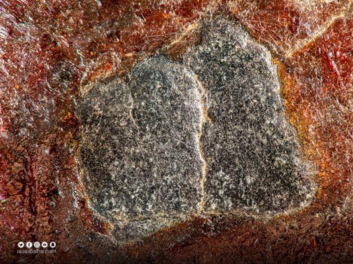 Misteri Hajar Aswad: Batu Suci yang Mungkin Berasal dari Meteor