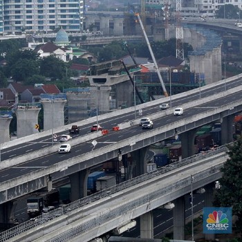 Penampakan Jelang Tol Layang MBZ Ditutup Pukul 00.00 Malam