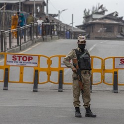 India Longgarkan Lockdown, Kasus Covid-19 Turun?