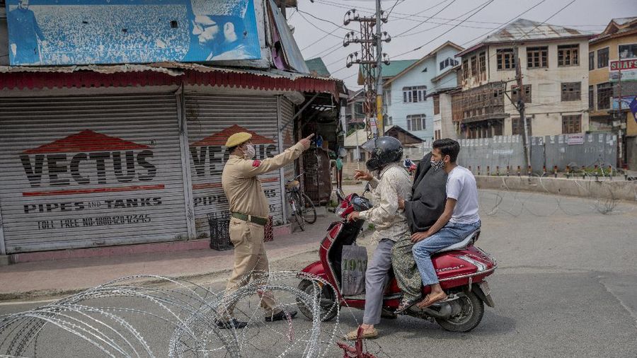 Suasana Kashmir India lockdown. (AP/Dar Yasin)