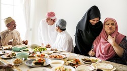 Tidak Mau Memaafkan Orang Lain Bahkan Saat Lebaran, Apa Hukumnya?