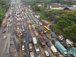 Penampakan Tol Cikupa Macet Panjang Akibat Penyekatan Mudik