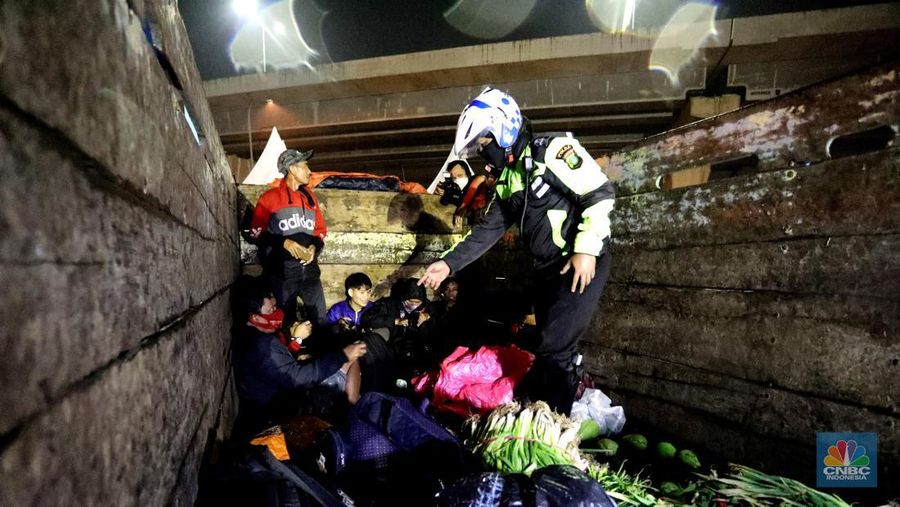 Tembok besar China ramai wisatawan ditengah pandemi. AP/