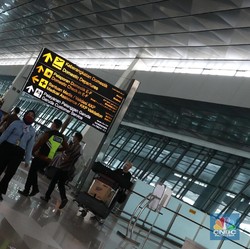 Tiket Pesawat 'Meledak' Tapi Laris, Travel Agent Panen Omzet