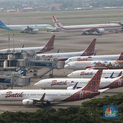 Inflasi Oktober 0,12% Gara-gara Ongkos Pesawat Naik