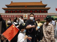 China Good Bye Corona, Potret Kota Terlarang Ramai Pengunjung