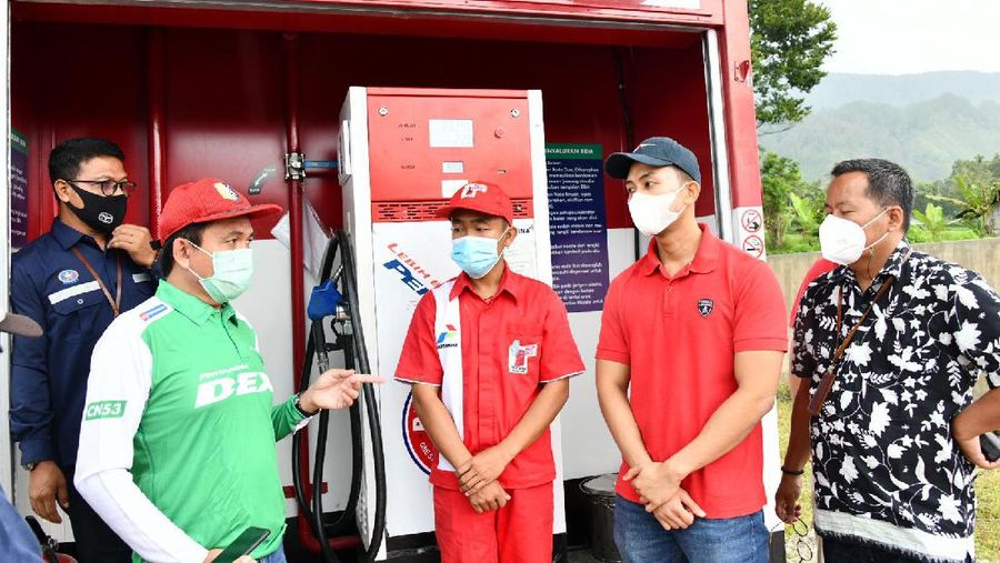 BPH Migas Goes to Sumatera, dalam rangka pengawasan penyediaan dan distribusi BBM, kali ini mengunjungi Pertashop di Pulau Samosir (08/05/2021)