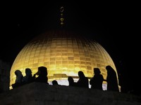 Lagi! Bentrokan Pecah di Masjid Al Aqsa, Puluhan Terluka