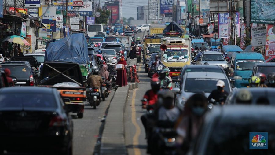 Penyekatan Jalur Mudik di Parung Bogor (CNBC Indonesia/Tri Susilo)