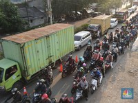 Live! Kondisi Terkini dari Pos Penyekatan Cikarang Barat