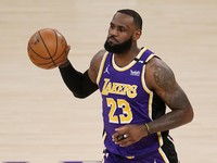 LeBron James Pelit Malas Langganan Twitter, Elon Musk Bayarin