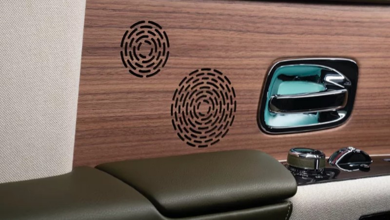 Rolls-Royce Phantom Oribe, sebuah mobil buah kolaborasi Rolls Royce dengan Hermes. (Dok. Rolls-Royce)