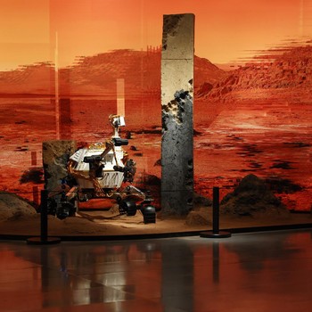 Inilah Zhurong, Robot Penjelajah China yang Mendarat di Mars