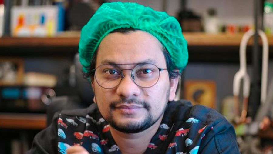 Instagram @dr_tompi