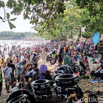 Selain Ancol, Deretan Pantai Ini Dibanjiri Orang Tanpa Masker