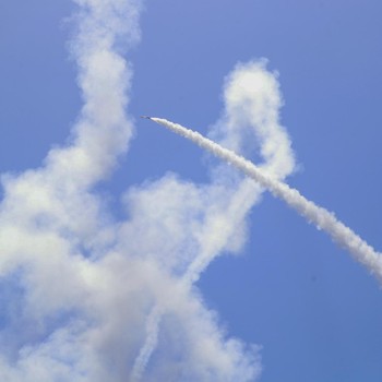 Melihat Iron Dome, Perisai Langit Israel Halau Roket Hamas