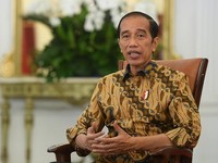 Jokowi Beri Tunjangan Khusus PNS KPK, Tertinggi Rp35 Juta!