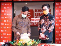 Wali Kota Gibran Resmikan 'Kampus UMKM Shopee Ekspor' di Solo