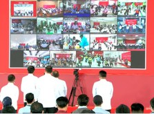 Di Depan Pekerja Pabrik, Jokowi: Kalian Semua Penting!