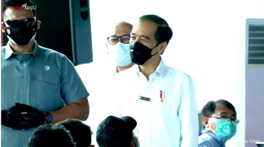 foto/ Peninjauan Vaksinasi Covid-19 Gotong Royong untuk Pekerja, Kabupaten Bekasi, 18 Mei 2021/Youtube: Setpres