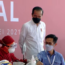 Vaksin Ribuan Karyawan, Bos Sinar Mas Hingga Unilever Happy