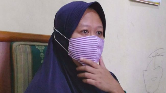 Waspada Pinjol Ilegal Guru Tk Ini Diteror 24 Debt Collector
