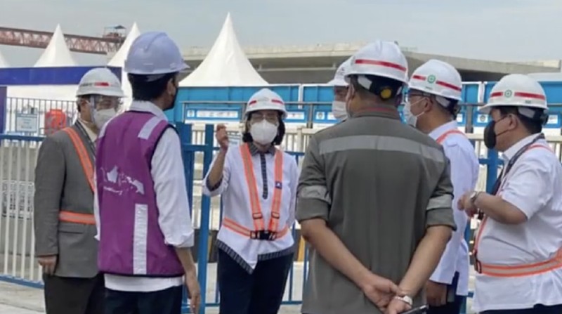 Presiden Joko Widodo Meninjauan Tunnel #1 Kereta Cepat Jakarta - Bandung, Kota Bekasi. (Tangkapan Layar Youtube Sekretariat Presiden)