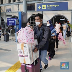 Cek! Syarat Naik Kereta Dalam Kota dan Jarak Jauh Mulai Besok