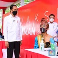 Jokowi: Kalau Vaksin Habis, Telepon Pak Menkes