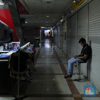 Potret Sepi Pasar Tanah Abang Selepas Libur Lebaran 2021