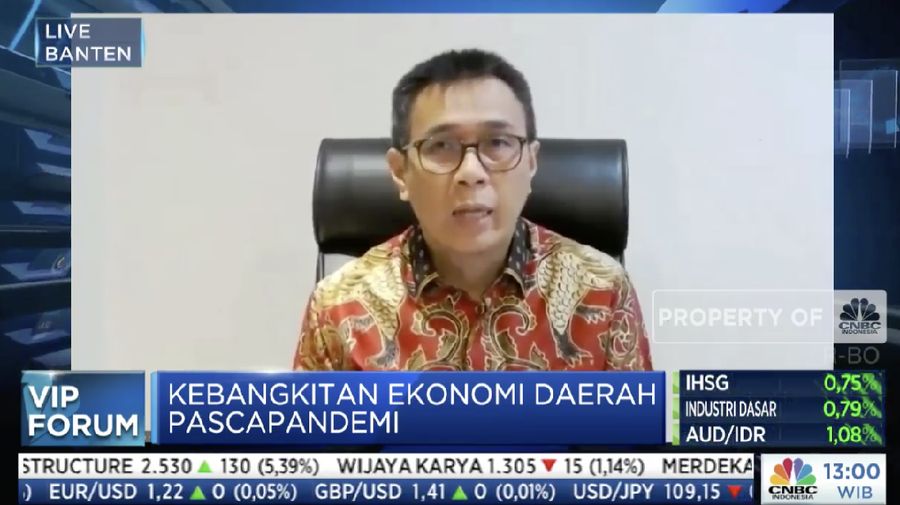 Direktur Utama PT Bank Pembangunan Daerah Banten Tbk Agus Syabarrudin dalam acara VIP Forum CNBC Indonesia