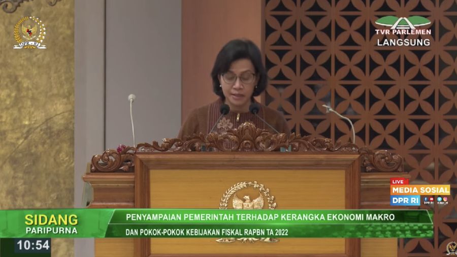 Menteri Keuangan Sri Mulyani dalam Rapat Paripurna DPR RI dengan agenda: Penyampaian Pemerintah terhadap Kerangka Ekonomi Makro dan Pokok-Pokok Kebijakan Fiskal (KEM dan PPKF) RAPBN TA 2022, Kamis, 20 Mei 2021. (Tangkapan Layar Youtube DPR RI)