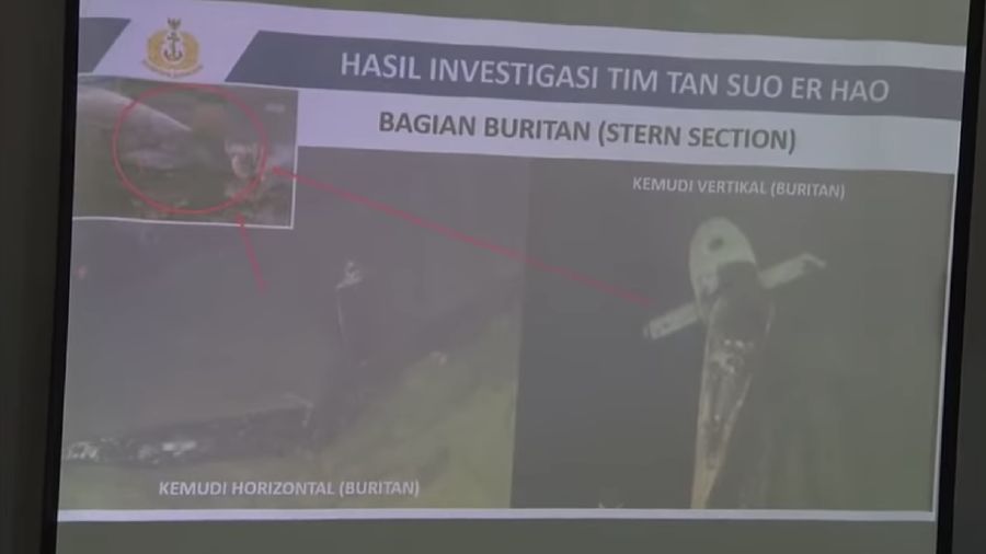 Proses investigasi tenggelamnya kapal selam KRI Nanggala 402 diduga tergeletak dekat dengan sebuah kawah di dasar laut pada kedalaman 838 meter.  (Tangkapan Layar Youtube  TNI ANGKATAN LAUT)